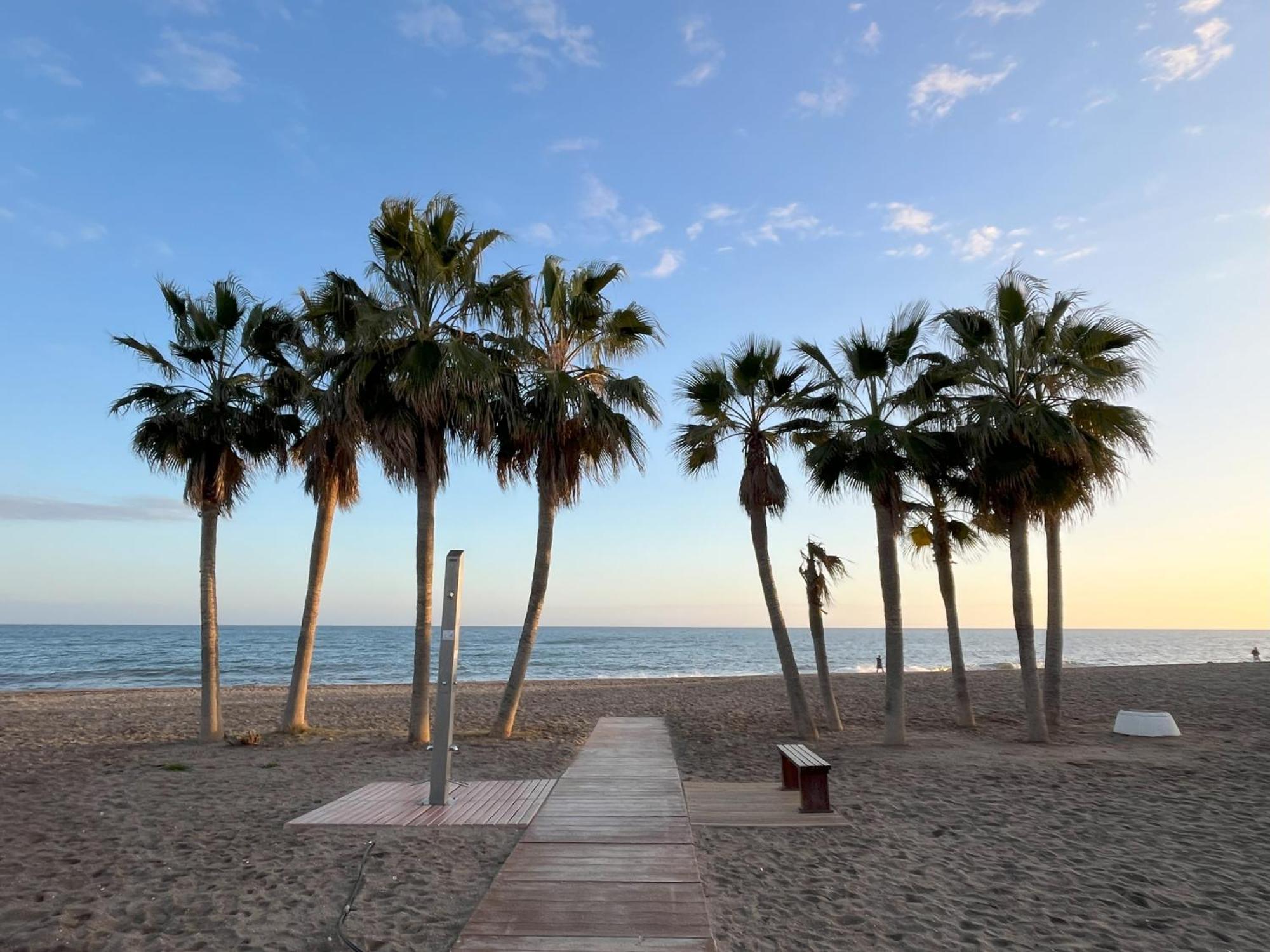 Casadeleon - Costadelsol Vacations & Remote Work Apartment