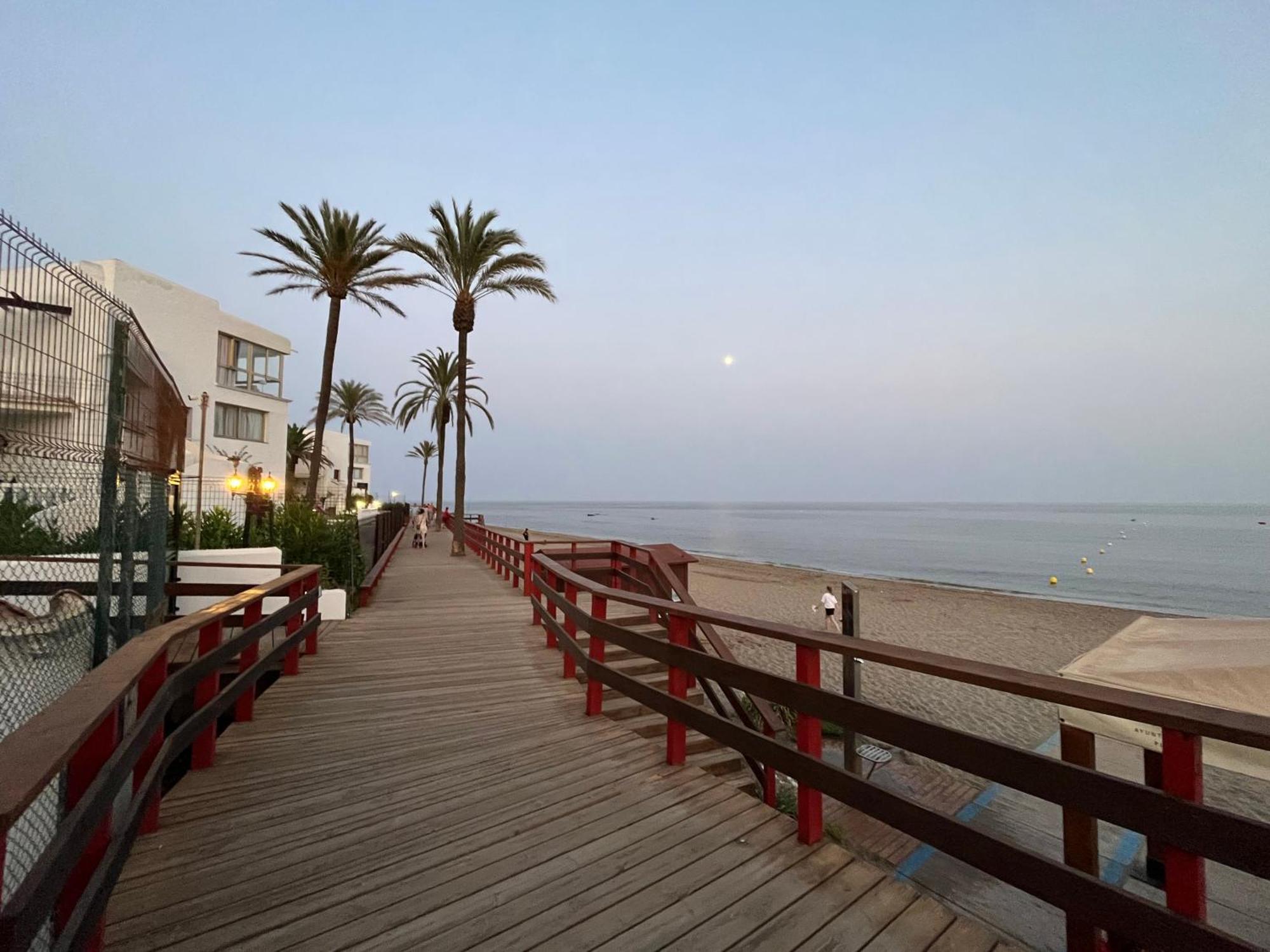 Casadeleon - Costadelsol Vacations & Remote Work Apartment Sitio de Calahonda